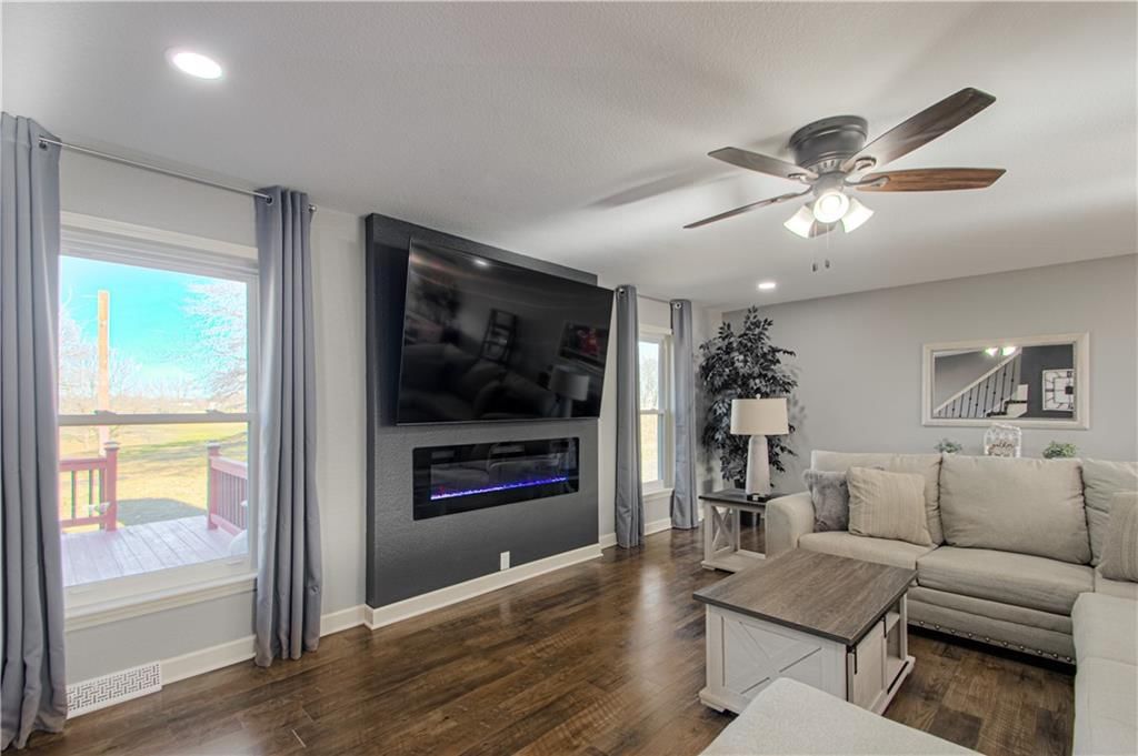 16816 Landmark Loop N/A — photo 9