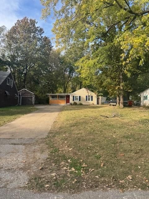 1340 S EMERY Avenue — photo 15