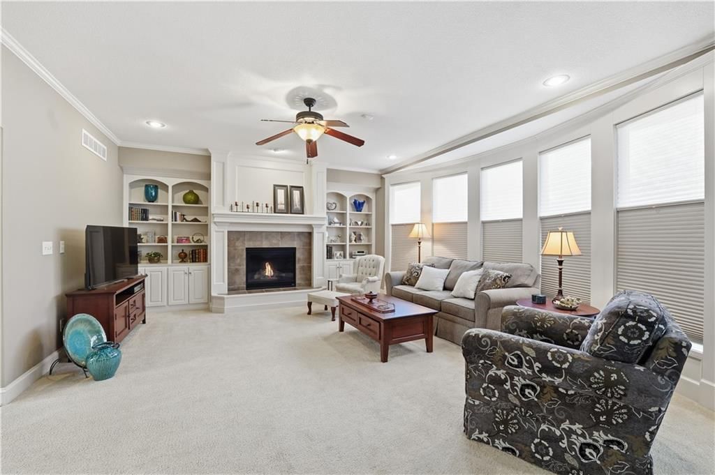 10229 N Avalon Avenue — photo 12