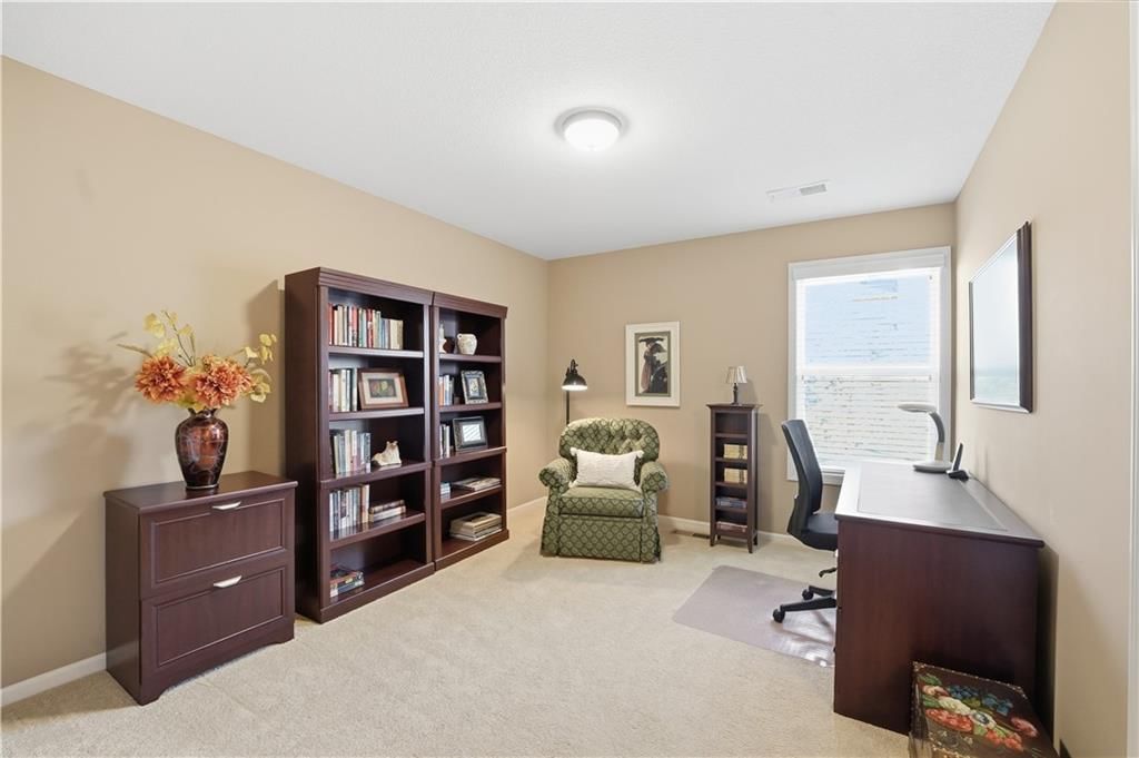 10229 N Avalon Avenue — photo 31
