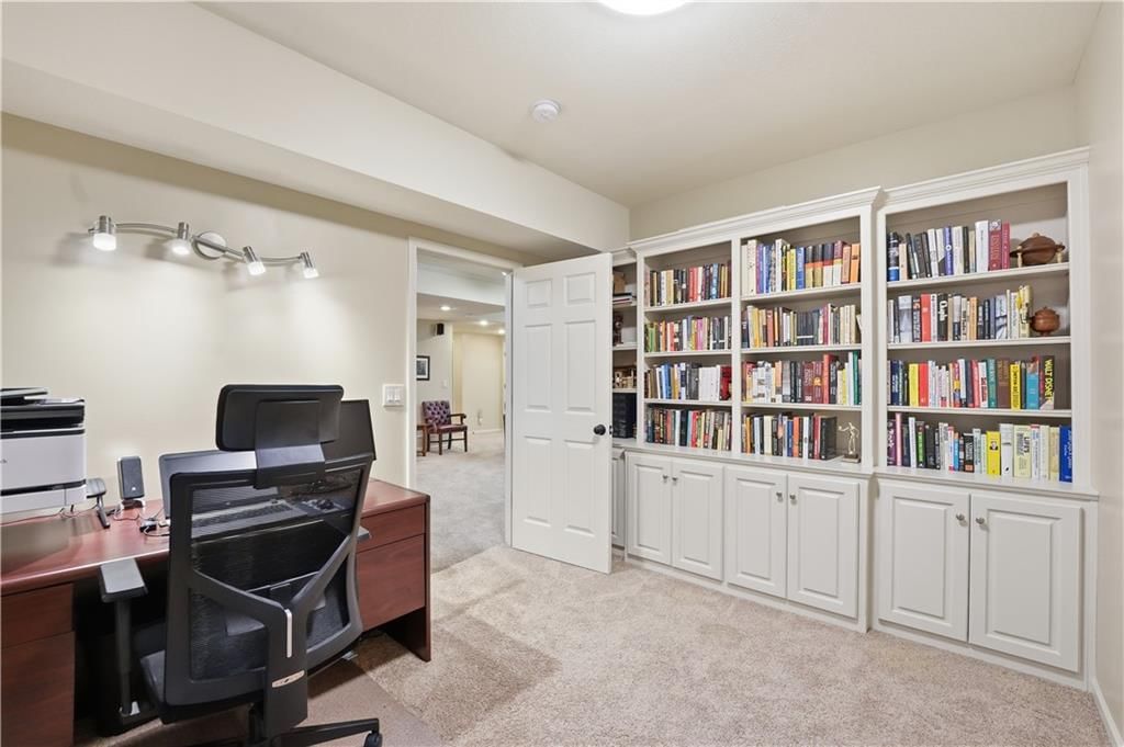 10229 N Avalon Avenue — photo 50