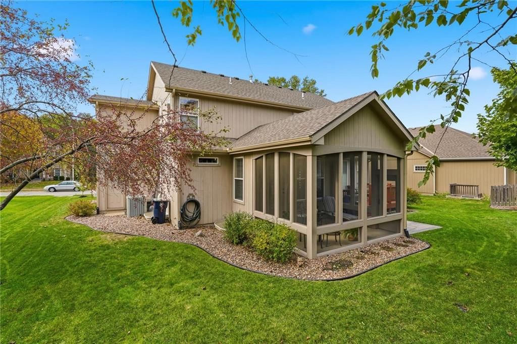 10229 N Avalon Avenue — photo 58