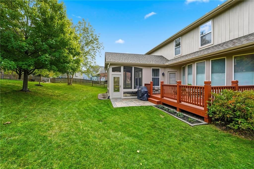 10229 N Avalon Avenue — photo 66