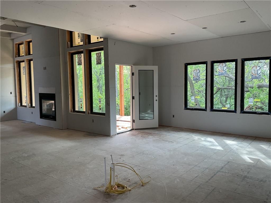 8910 Ginger Street — photo 6