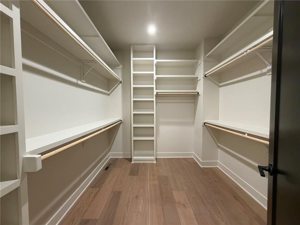 8910 Ginger Street — photo 32