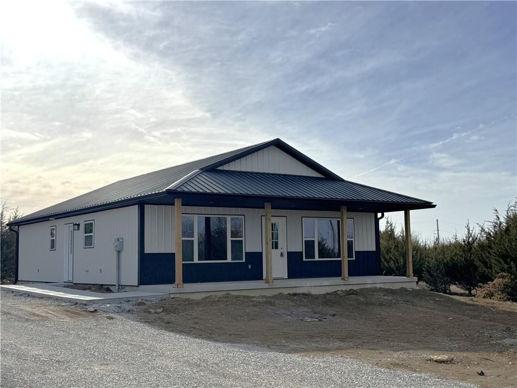 173 Bald Eagle Drive, Linn Valley, KS