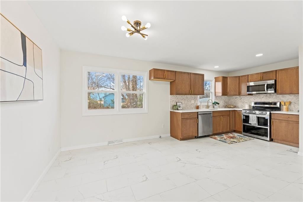2514 N 64th Street — photo 6