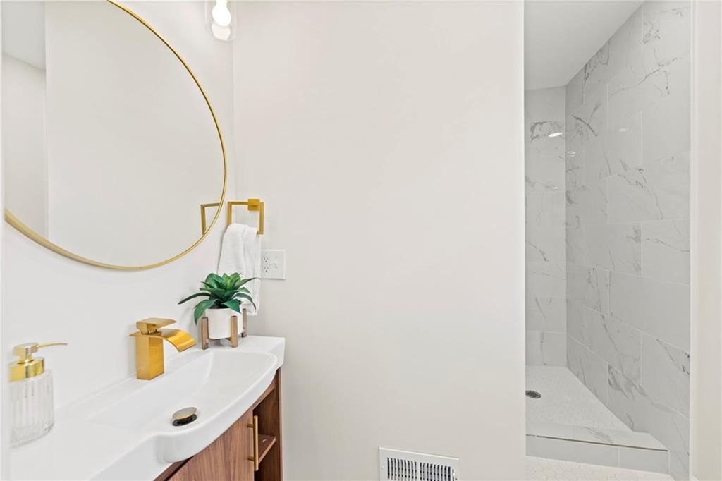 2514 N 64th Street — photo 19