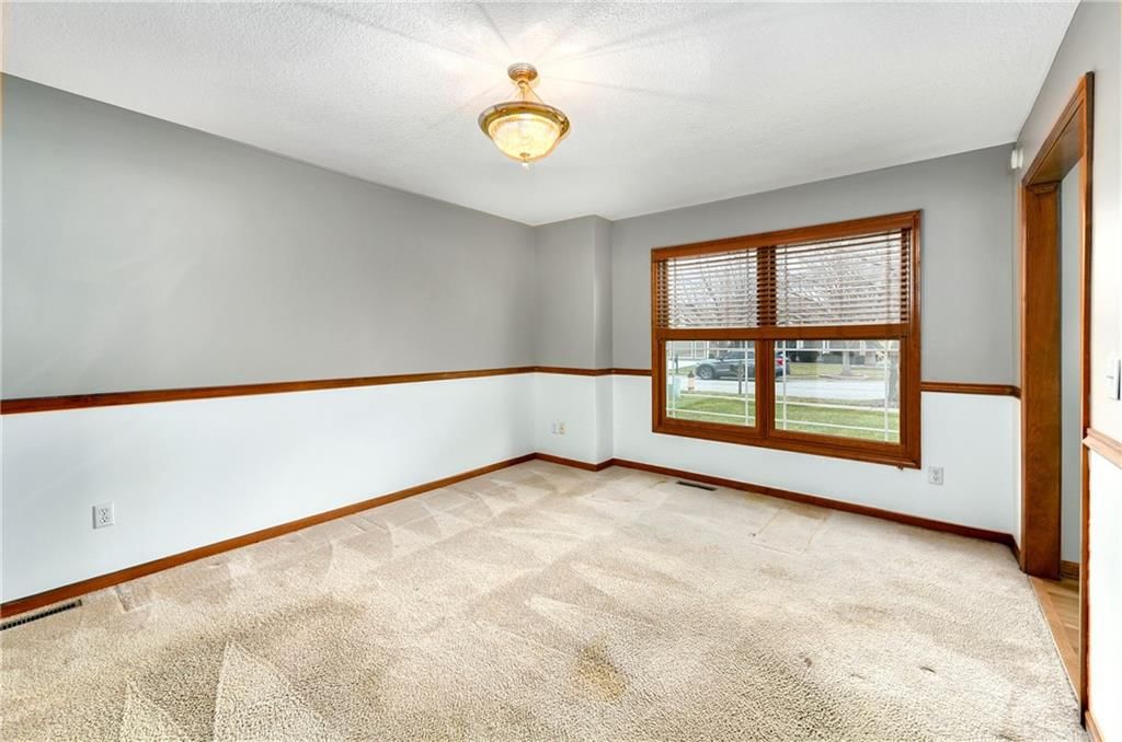 8008 N Chatham Avenue — photo 9