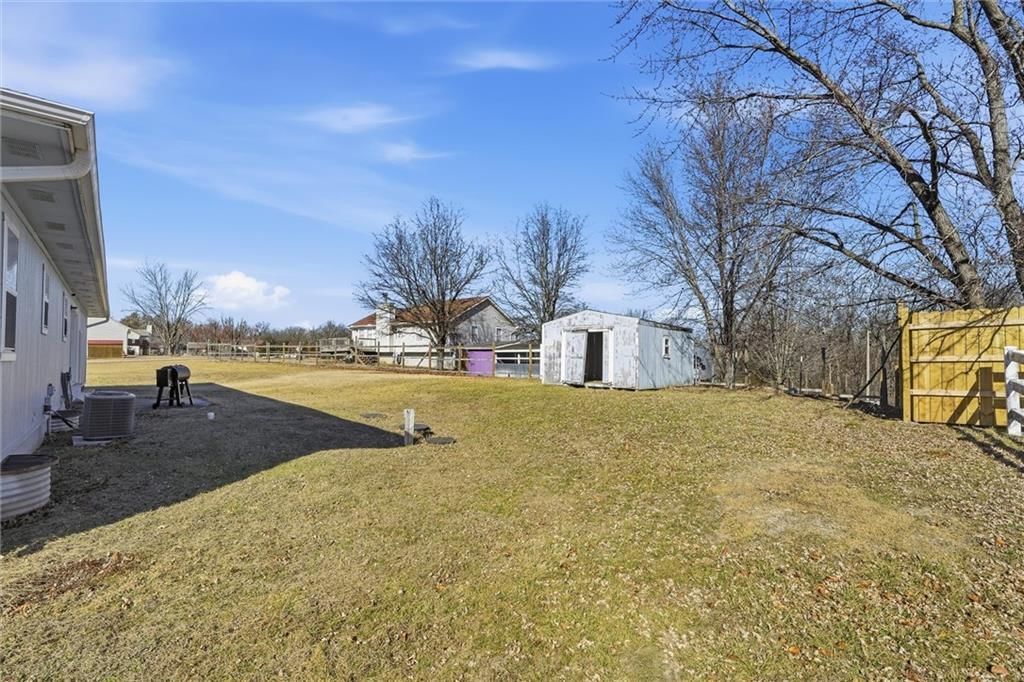 613 SE 150th Road — photo 35