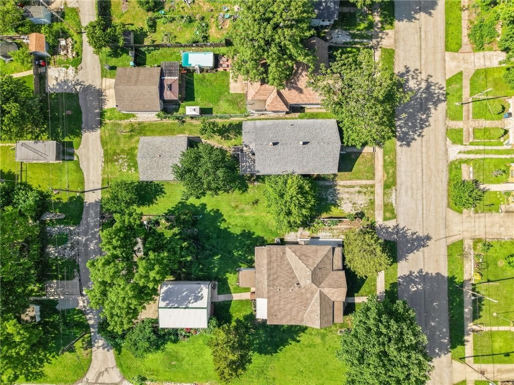 724 N Osage Street — photo 8