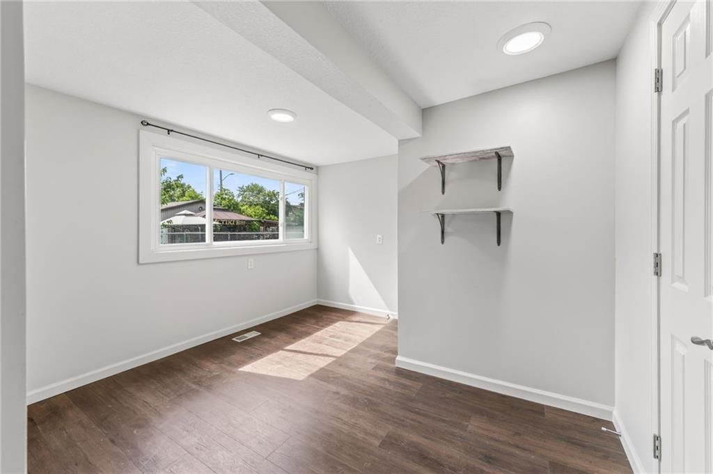 724 N Osage Street — photo 17