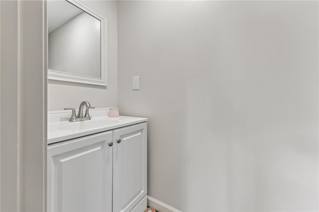 724 N Osage Street — photo 18