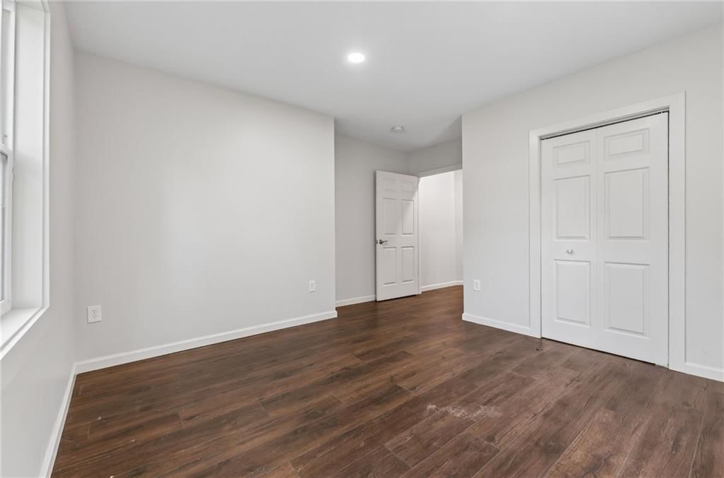 724 N Osage Street — photo 23