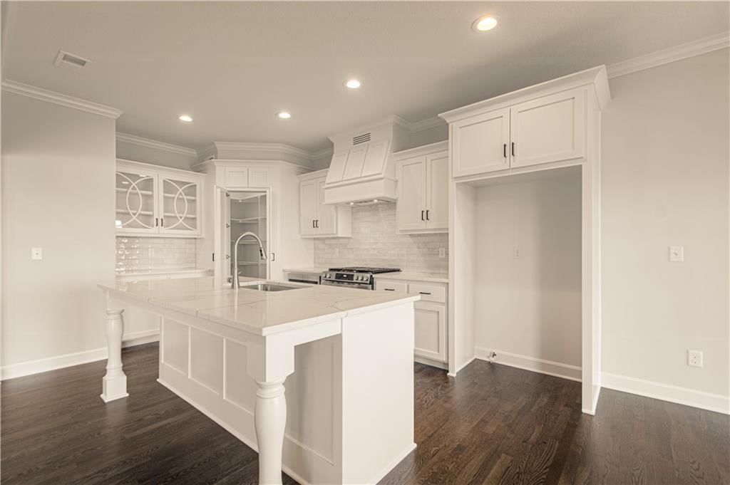 4810 NE 105th Street — photo 15