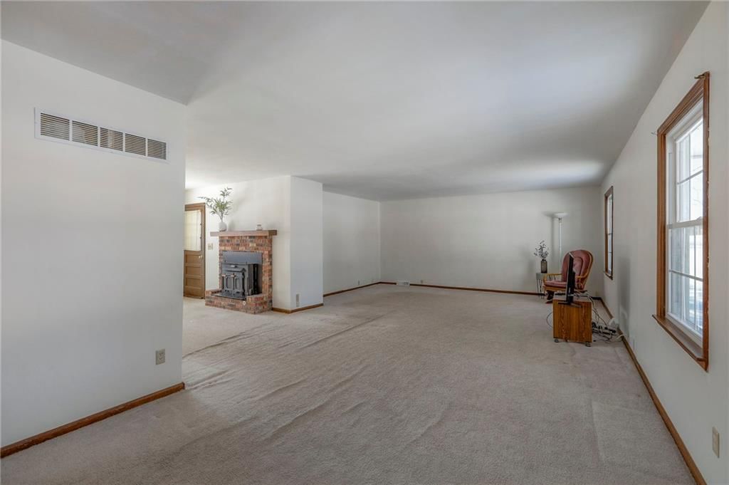 25807 E State Route 58 Street — photo 6