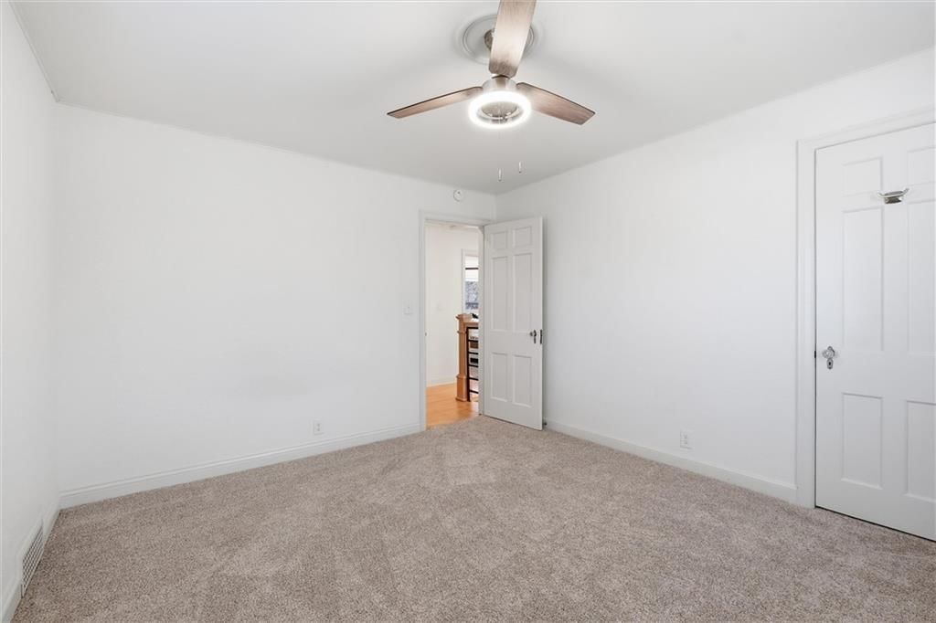 7051 Ward Parkway — photo 30