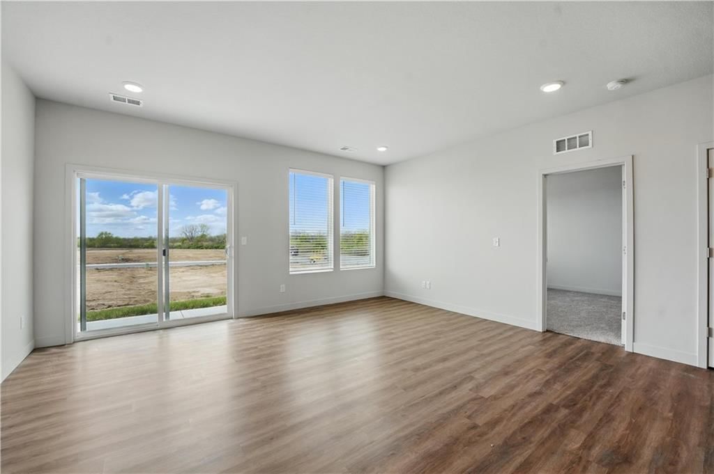 27309 Acacia Drive — photo 2