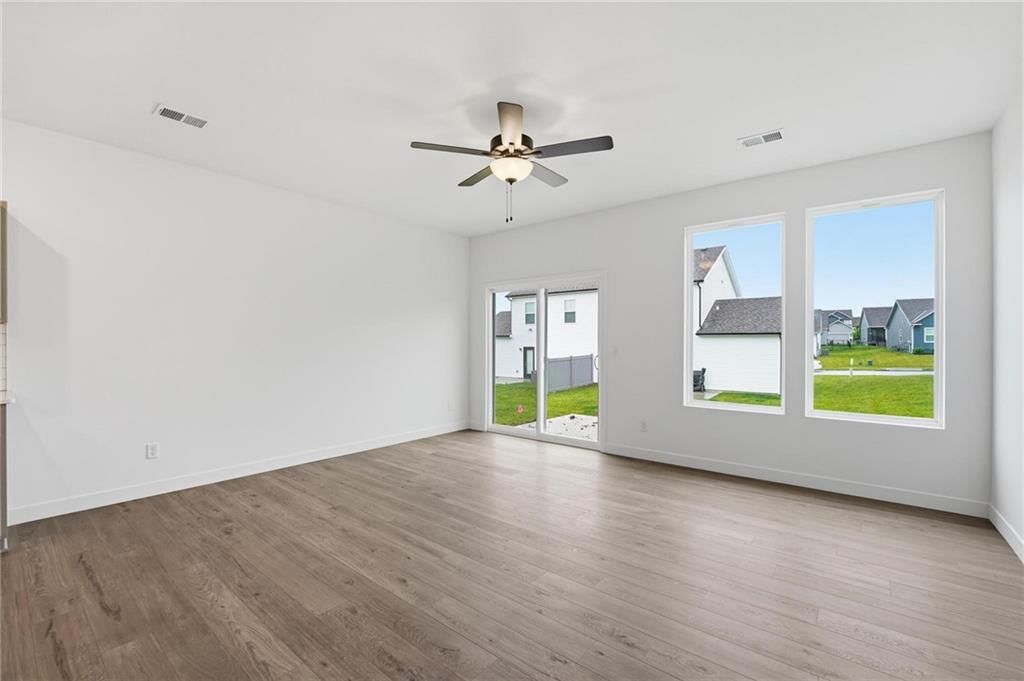 27313 Acacia Drive — photo 4