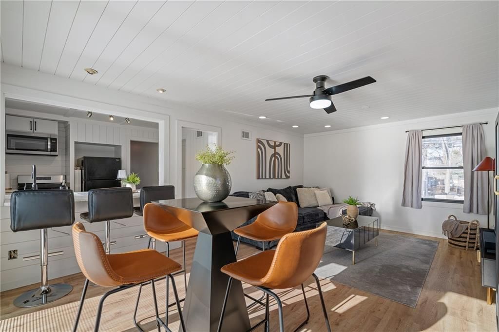 8133 Woodward Street — photo 37