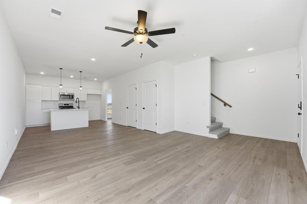 27319 Acacia Drive — photo 2