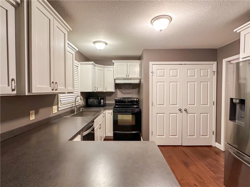 1112 Vest Drive — photo 3
