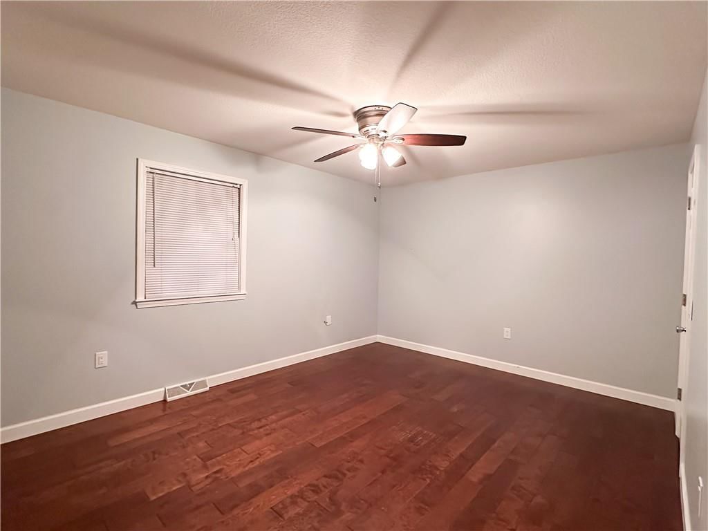 1112 Vest Drive — photo 5