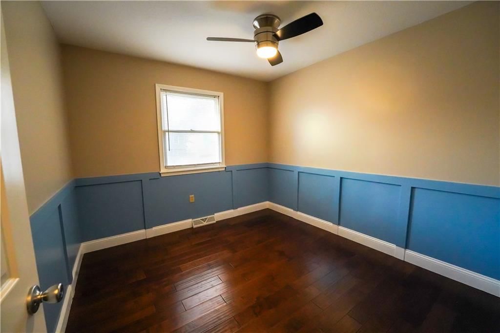 1112 Vest Drive — photo 9