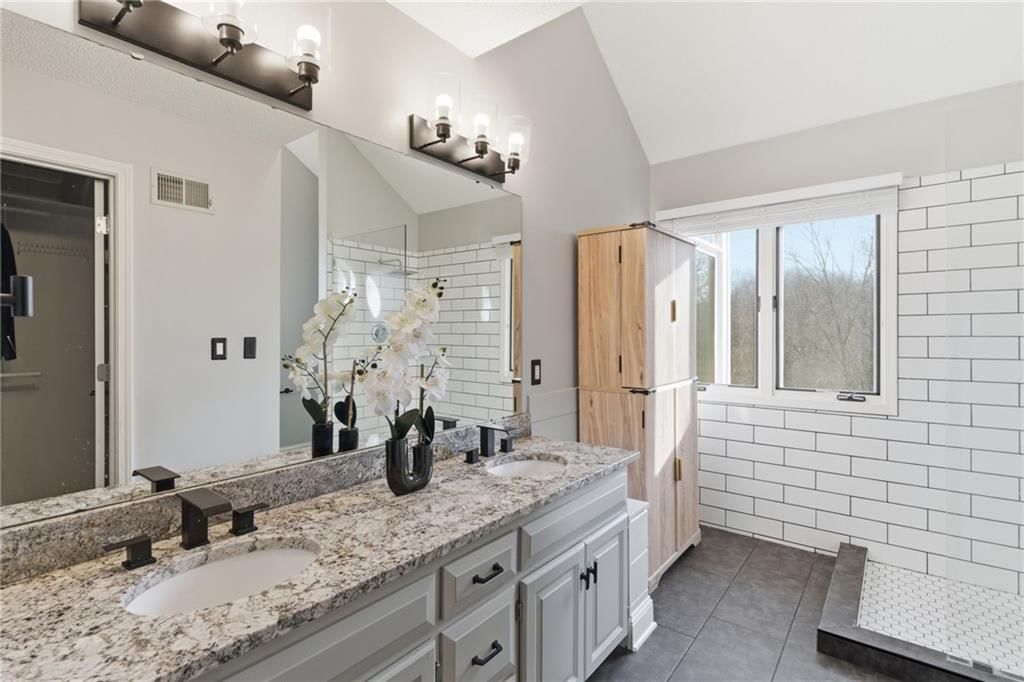 1600 SW Rock Creek Drive — photo 18