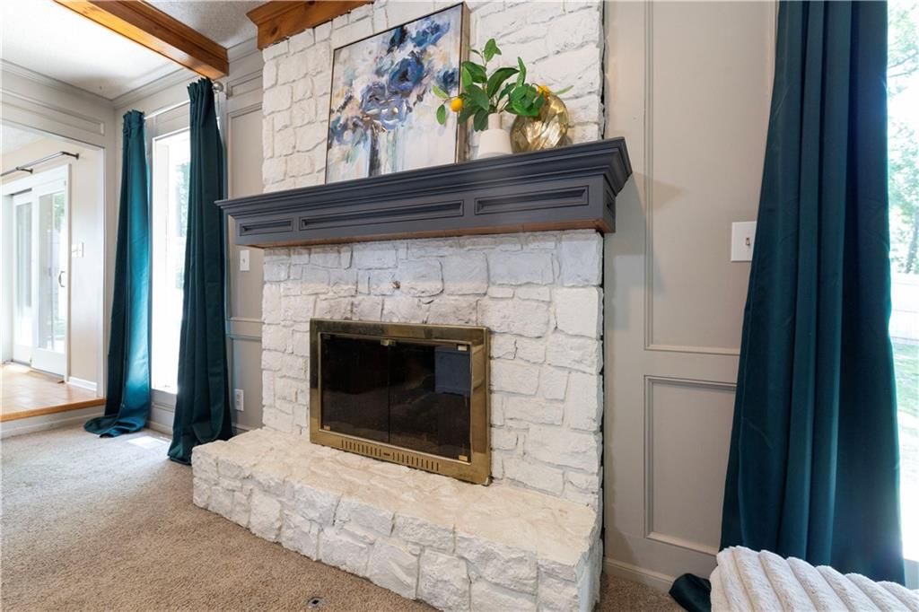 1602 NW Weatherstone Lane — photo 7