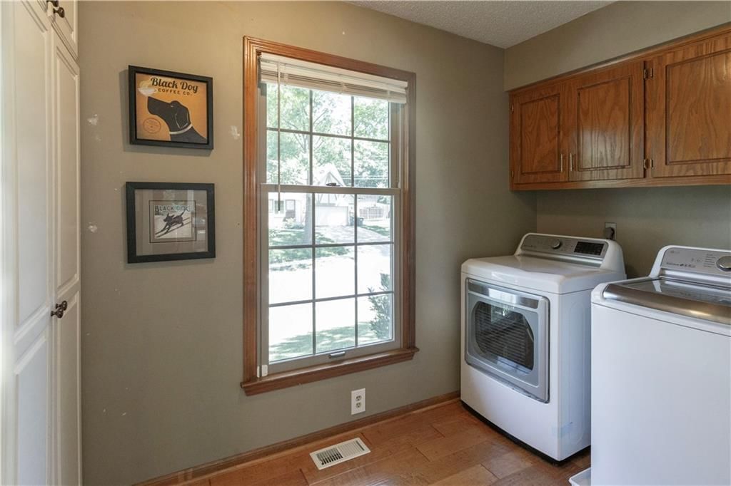 1602 NW Weatherstone Lane — photo 19