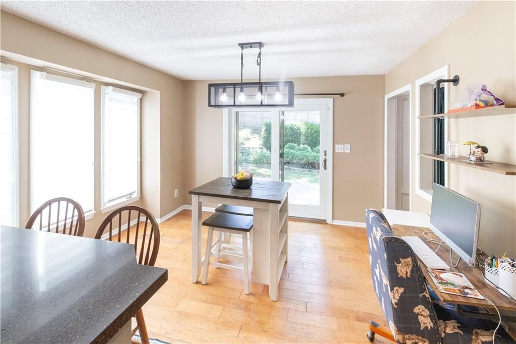 1602 NW Weatherstone Lane — photo 20