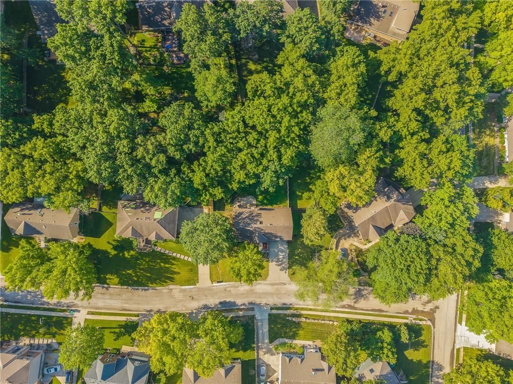 1602 NW Weatherstone Lane — photo 58