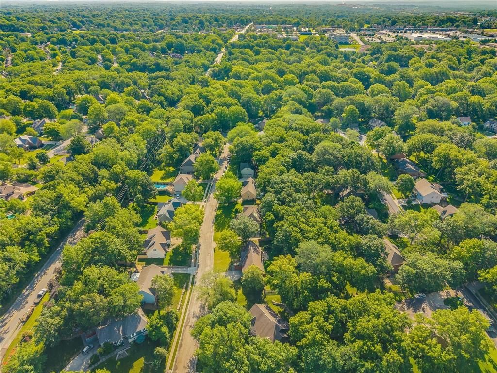 1602 NW Weatherstone Lane — photo 59