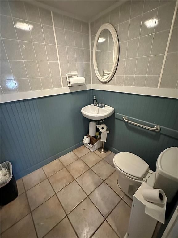104 N Orange Street — photo 7