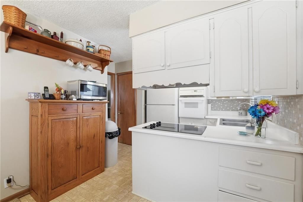 4411 Sterling Avenue — photo 12