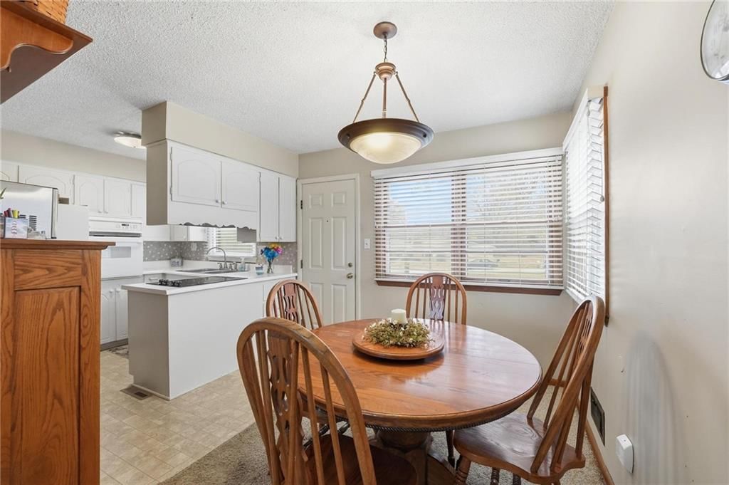 4411 Sterling Avenue — photo 15