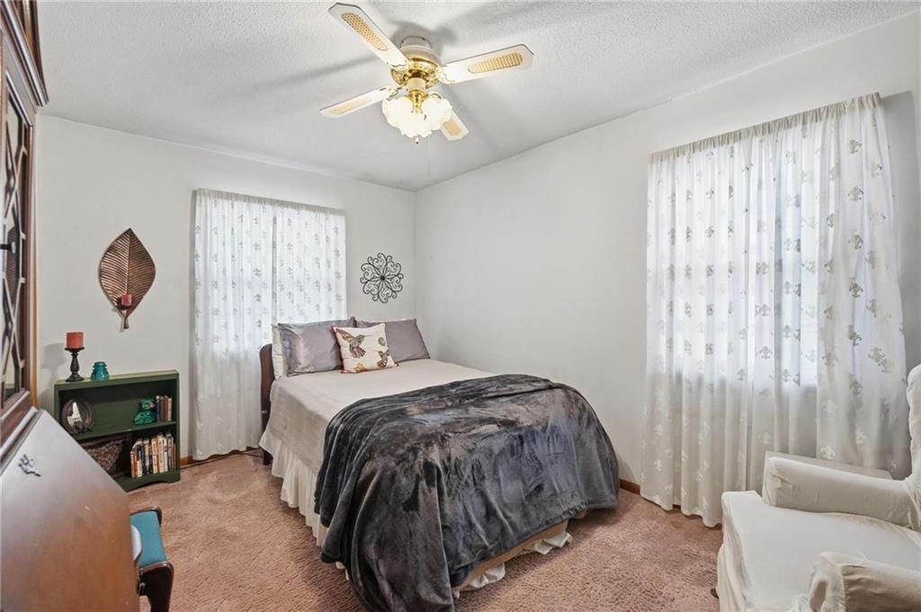 4411 Sterling Avenue — photo 20