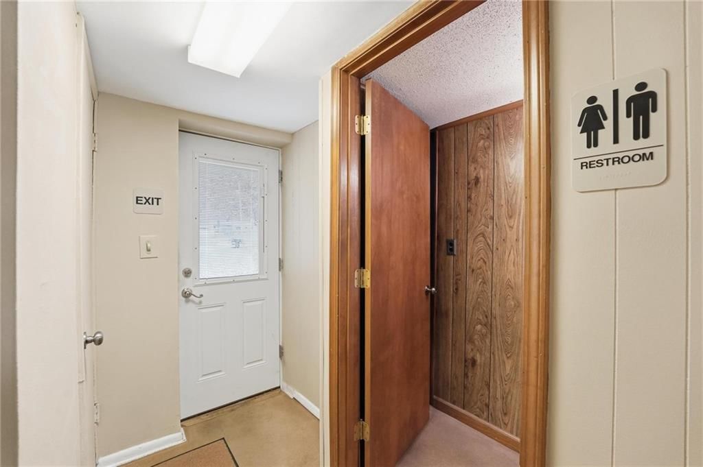 4411 Sterling Avenue — photo 29