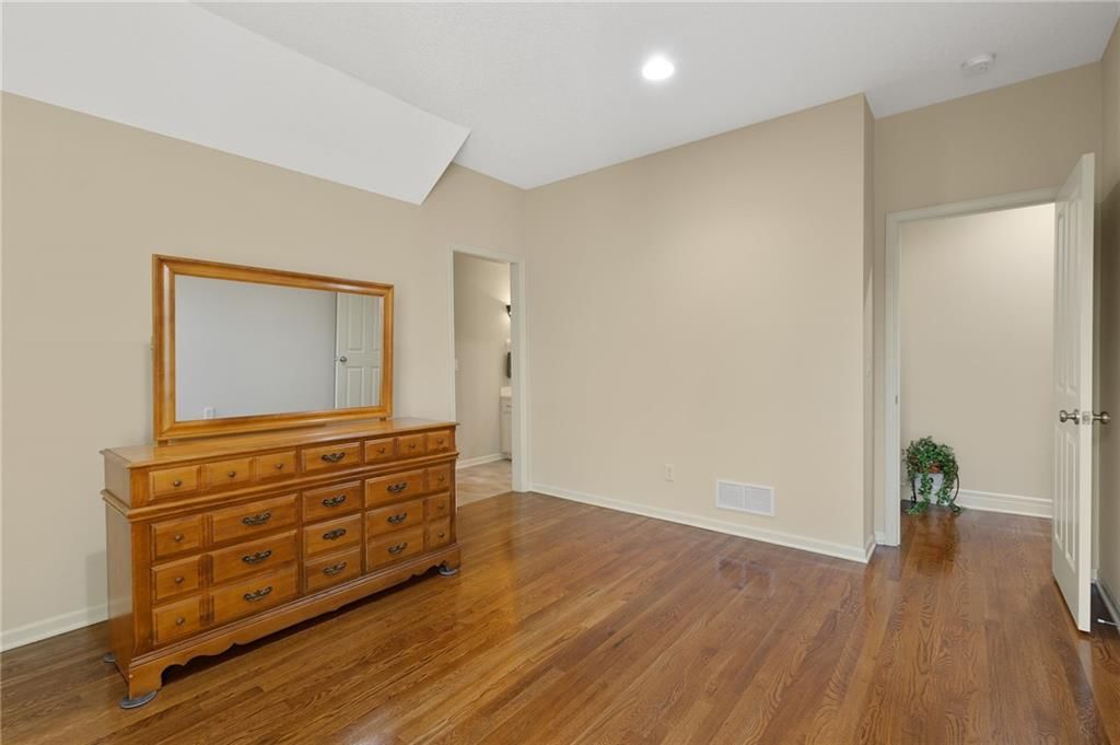 18125 Windsor Drive — photo 44