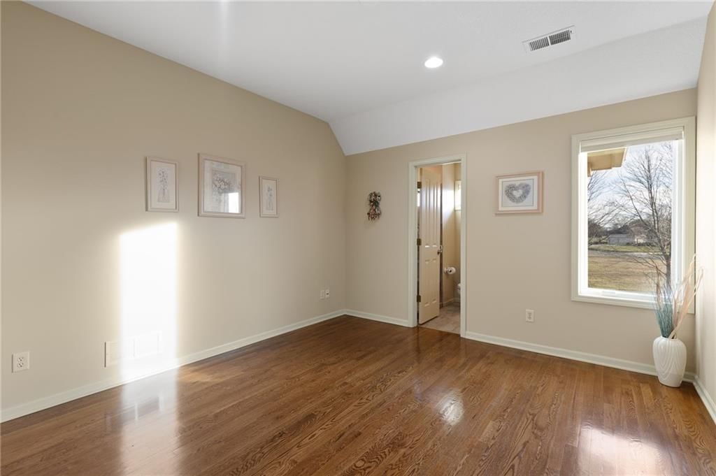 18125 Windsor Drive — photo 45