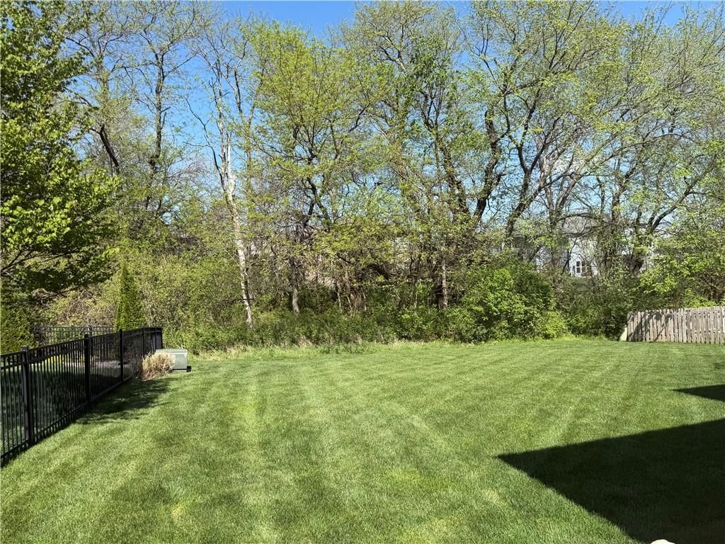 1537 Woodland Road — photo 41