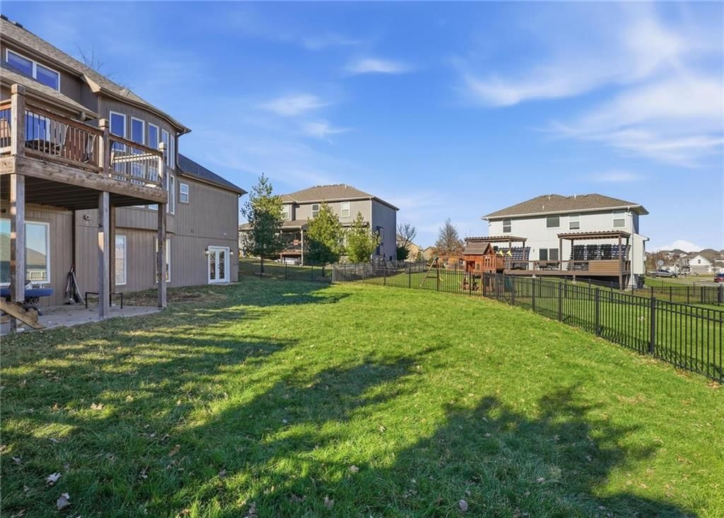 12815 N Apple Blossom Drive — photo 59