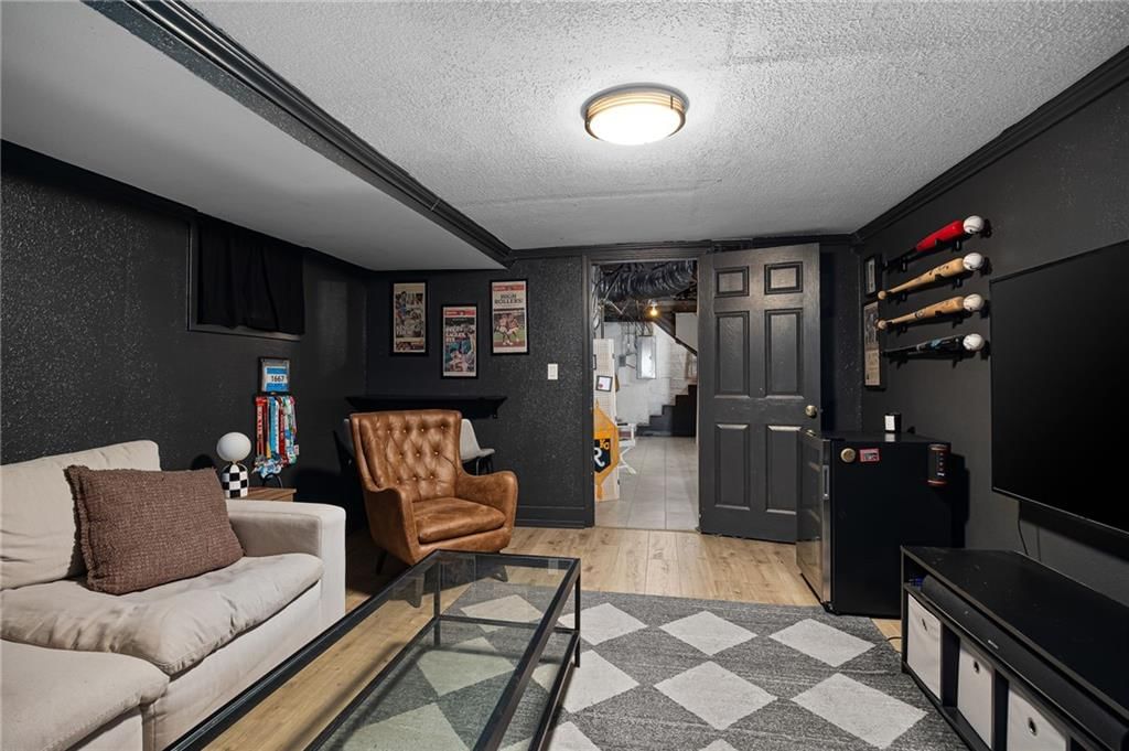 2215 Eugene Field Avenue — photo 25