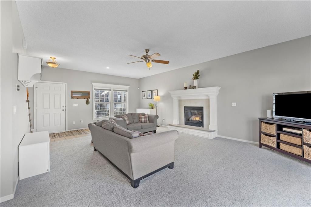 517 NE Hans Drive — photo 6