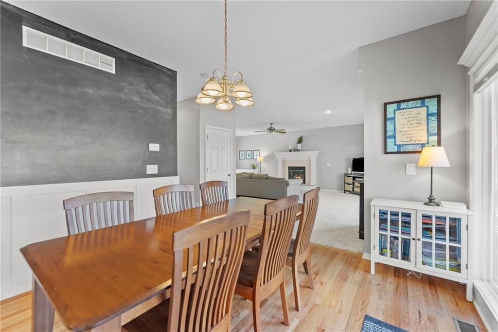 517 NE Hans Drive — photo 13