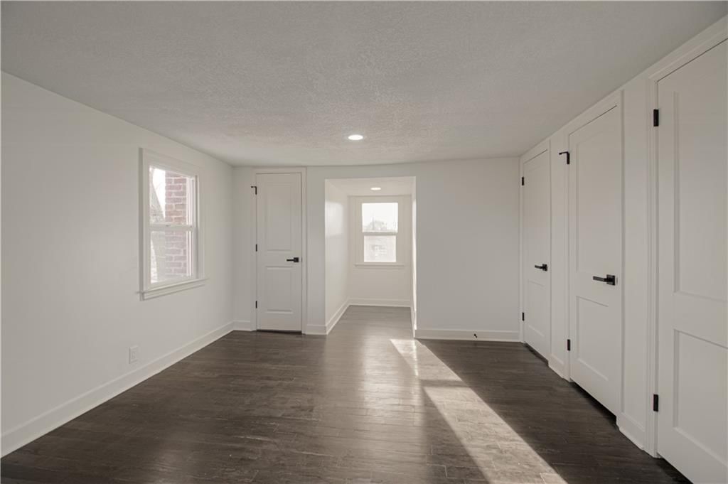 4933 Parish Drive — photo 11