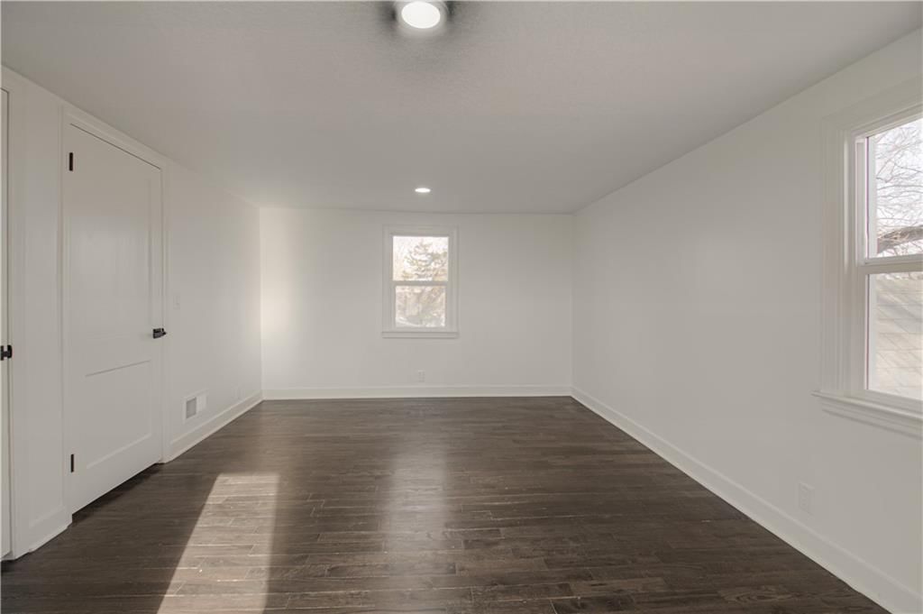 4933 Parish Drive — photo 12