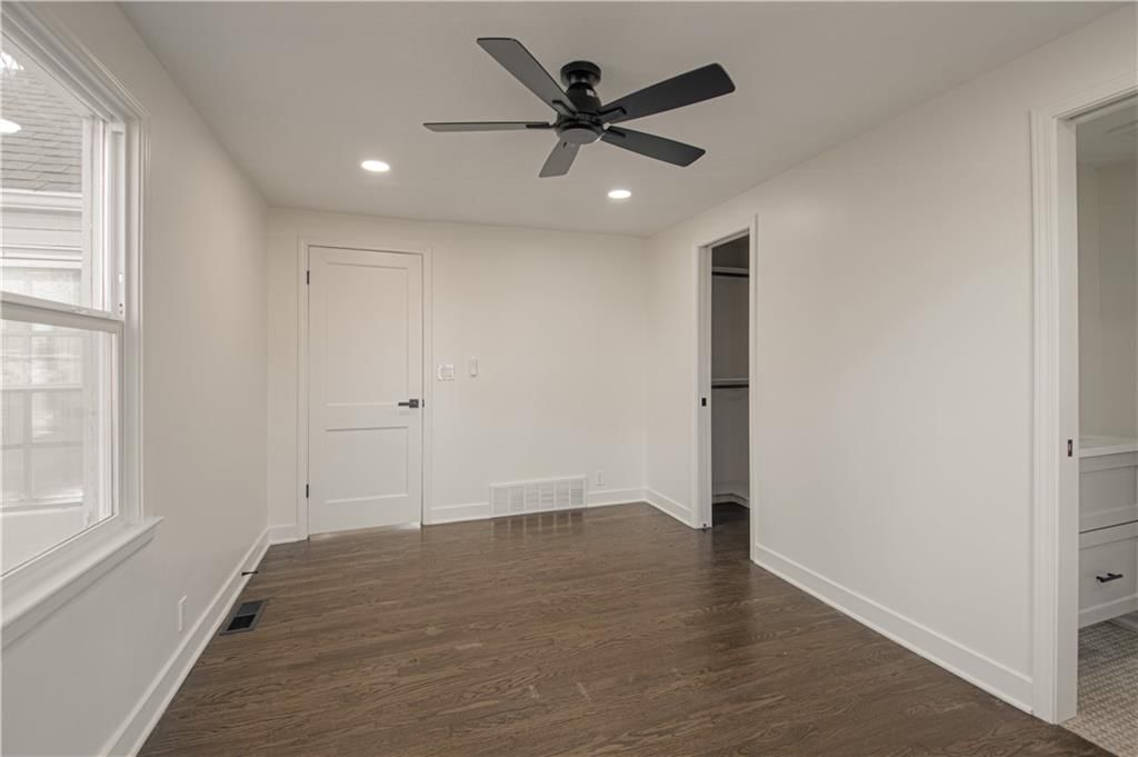 4933 Parish Drive — photo 14
