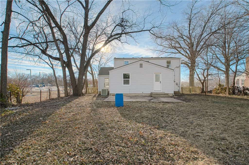 4933 Parish Drive — photo 22